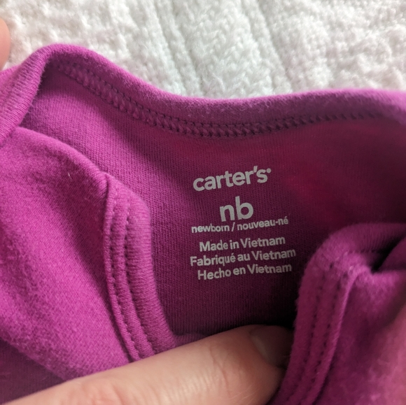 Newborn Bundle of 2 Bodysuits - Picture 7 of 8